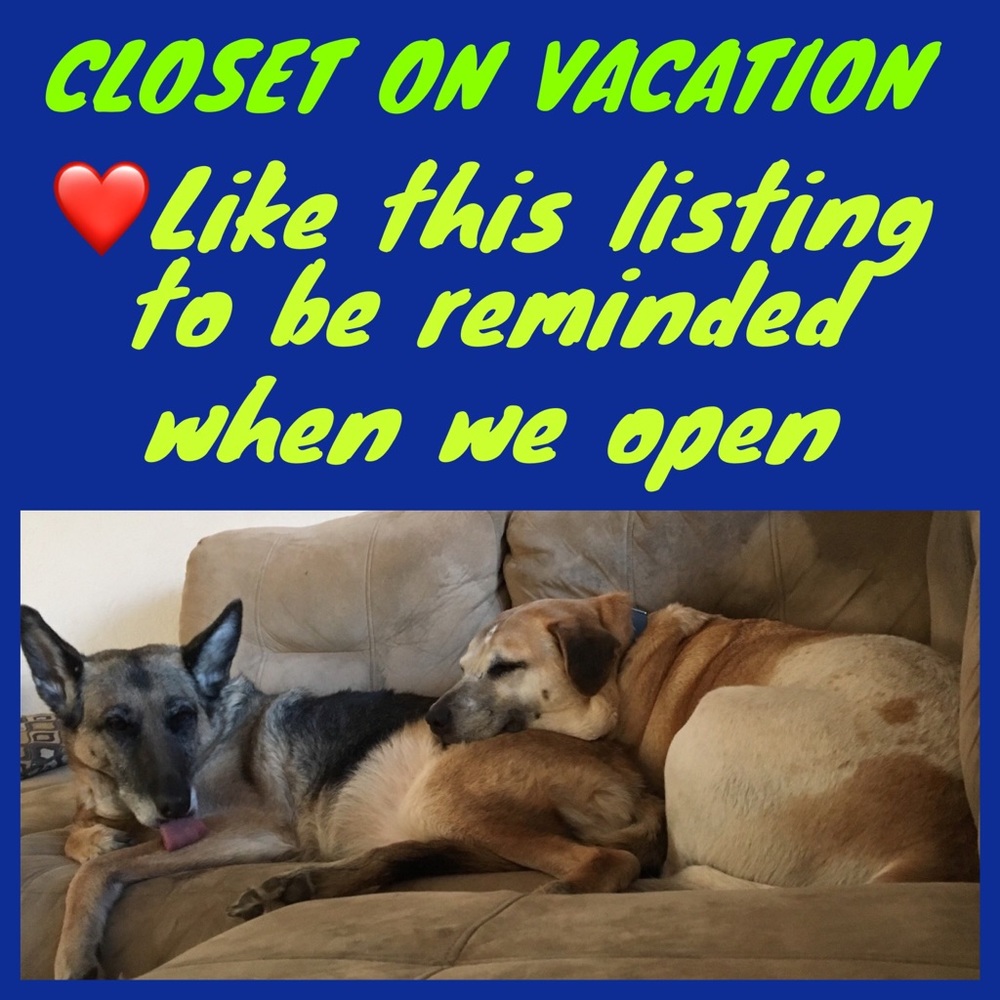 🐾 Closet OPEN! Shop away!!🐾💕💗.